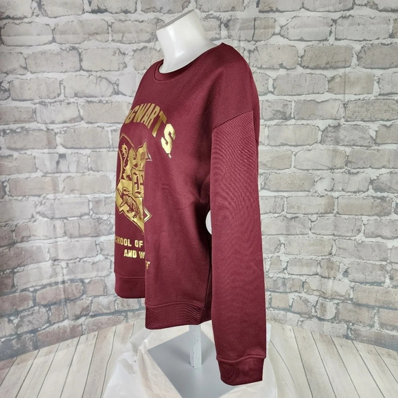 Harry Potter Hogwarts Sweatshirt House Crest Gryffindor Burgundy Gold Size Large - Picture 10 of 12